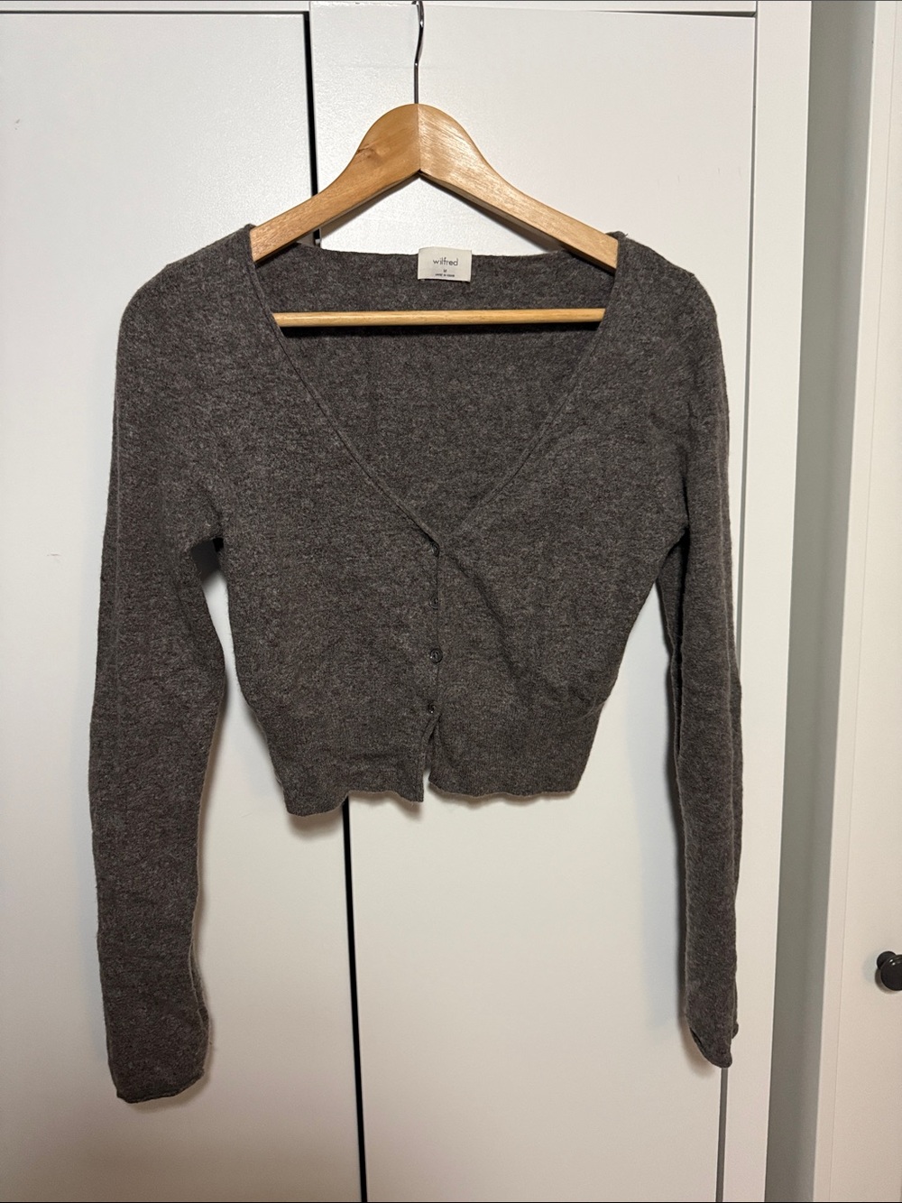 Wilfred Brown V-Neck Cropped Button Cardigan
